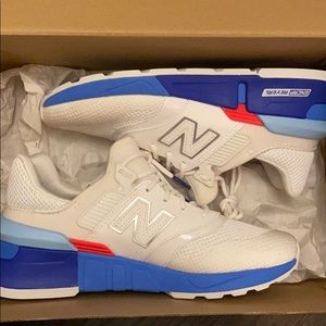 977 NEW BALANCE
